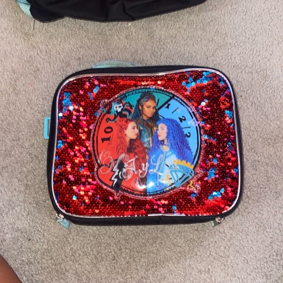 Backpack - Picture 4 of 5